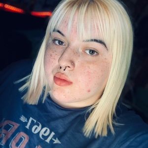 Meet your Posher, Jordiona